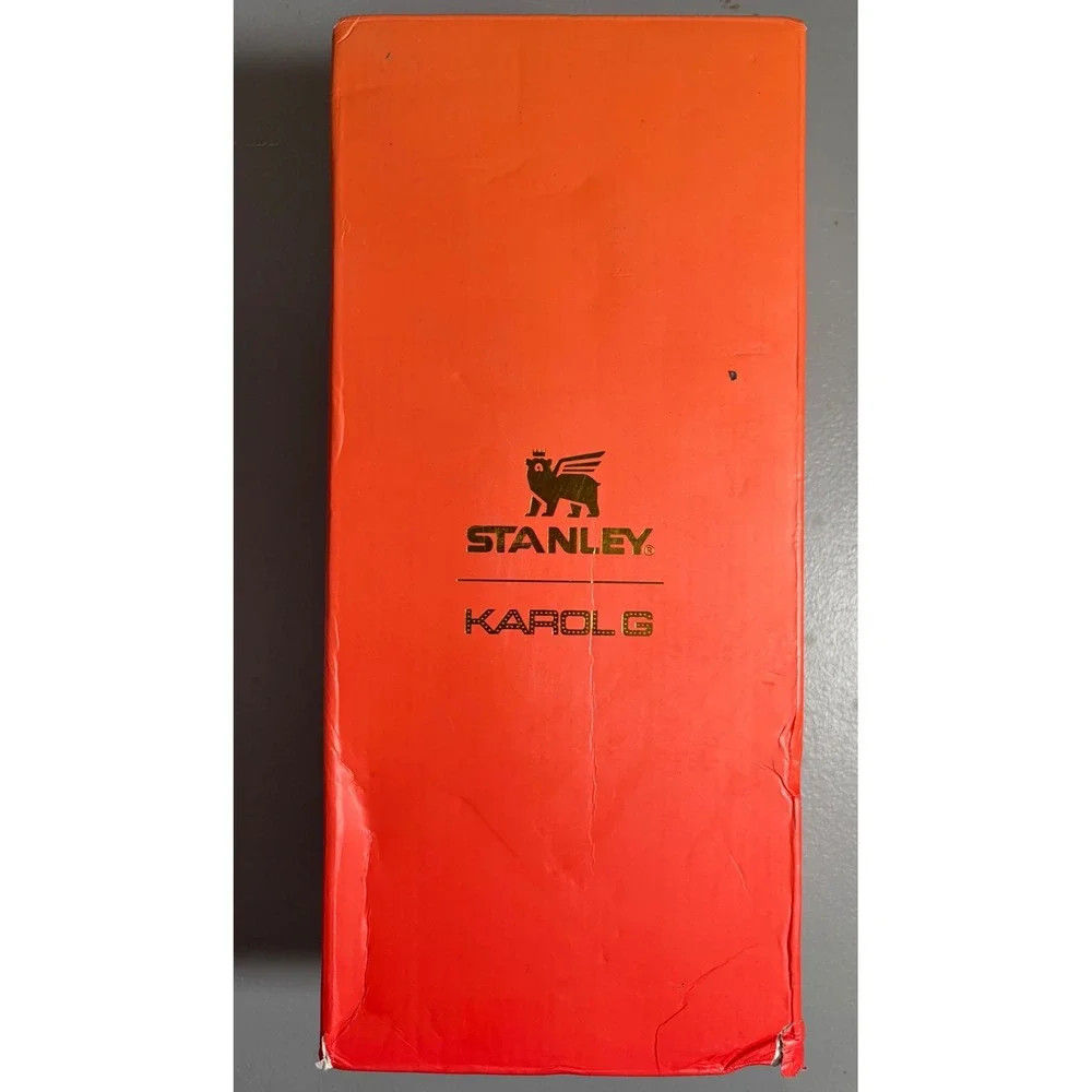 Stanley Karol G Quencher H2.0 Tumbler 40 oz Red Orange Limited Edition Floral